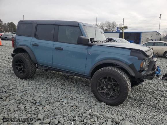 2023 Ford Bronco with VIN 1FMEE5DP6PLC01899, listed as a Copart auction lot 42386435 with 8,253 mi miles and Salvage Title. Bid and sale history available at carsss.com. Image 4.
