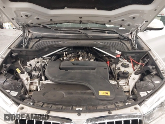 2016 BMW X5 xDrive40e with VIN 5UXKT0C50G0S77165, listed as a IAAI auction lot 40688779 with 110,317 mi miles and . Bid and sale history available at carsss.com. Image 10.