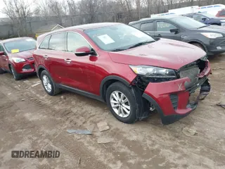 2019 Kia Sorento L with VIN 5XYPG4A35KG512845, listed as a IAAI auction lot 41716900 with 90,950 mi miles. Bid and sale history available at carsss.com. Image 1.