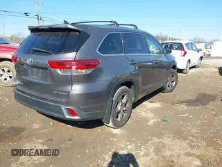 2017 Toyota Highlander Limited с VIN 5TDDZRFH9HS464762, выставлен на аукционе IAAI как лот 41396047 с пробегом 60 528 миль миль и . История ставок и продаж доступна на DreamBid. Изображение 4.