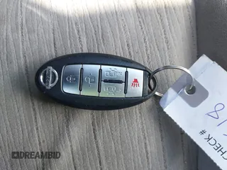 2017 Nissan Quest SV z VIN JN8AE2KP1H9167796, wystawiony jako IAAI lot #42048552 z przebiegiem 129 372 mil mil oraz . Historia ofert i sprzedaży dostępna na DreamBid. Obrazek 11.