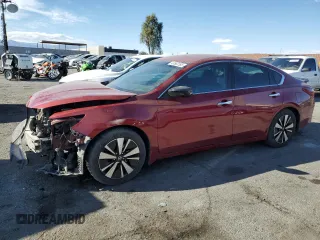 2017 Nissan Altima S z VIN 1N4AL3AP9HC242763, wystawiony jako Copart lot #43563185 z przebiegiem 133 871 mil mil oraz Szkoda całkowita • Salvage title. Historia ofert i sprzedaży dostępna na DreamBid. Obrazek 1.