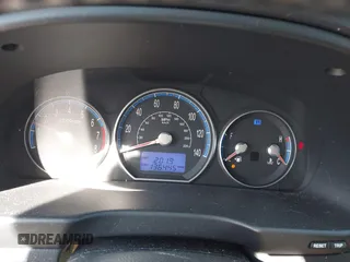 2007 Hyundai Santa Fe SE with VIN 5NMSH13EX7H052857, listed as a IAAI auction lot 42548659 with 136,445 mi miles and . Bid and sale history available at DreamBid. Image 7.