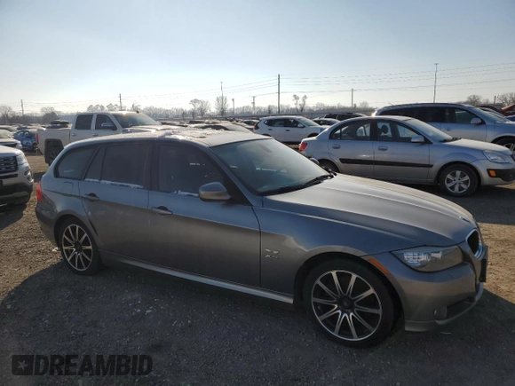 2011 BMW 3 Series 328i xDrive with VIN WBAUU3C57BA541653, listed as a Copart auction lot 87897925 with 124,400 mi miles and Clean Title. Bid and sale history available at DreamBid. Image 5.