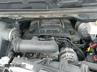 2022 Ram 1500 Limited z VIN 1C6SRFHT4NN307849, wystawiony jako IAAI lot #41868725 z przebiegiem 105 294 mil mil oraz . Historia ofert i sprzedaży dostępna na DreamBid. Obrazek 19.