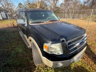 2008 Ford Expedition EL Eddie Bauer with VIN 1FMFK17558LA88190, listed as a Copart auction lot 43299415 with 199,528 mi miles and Clean Title. Bid and sale history available at carsss.com. Image 1.