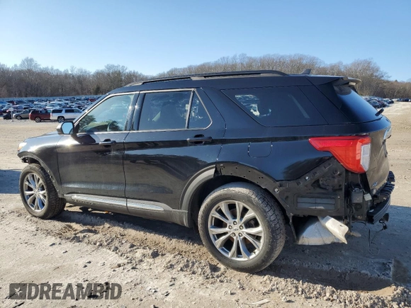 2021 Ford Explorer XLT with VIN 1FMSK8DH6MGC38669, listed as a Copart auction lot 48552145 with 53,440 mi miles and Salvage Title. Bid and sale history available at carsss.com. Image 2.