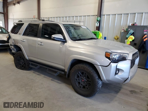 2022 Toyota 4Runner SR5 Premium with VIN JTENU5JR9N6069712, listed as a Copart auction lot 53273355 with 57,967 mi miles and Salvage title. Bid and sale history available at DreamBid. Image 4.