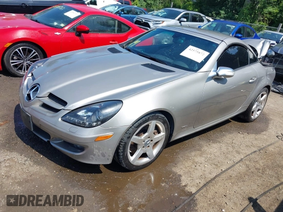 2005 Mercedes-Benz SLK 230/320 with VIN WDBWK56F45F030313, listed as a IAAI auction lot 42575872 with 183,685 mi miles and . Bid and sale history available at DreamBid. Image 2.