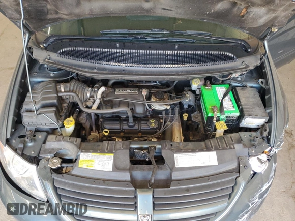 2005 Dodge Caravan SXT с VIN 2D4GP44L85R524079, выставлен на аукционе Copart как лот 63490555 с пробегом 116 857 миль миль и Списание • Salvage title. История ставок и продаж доступна на DreamBid. Изображение 12.