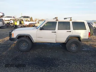 2000 Jeep Cherokee z VIN 1J4FF28P6YL132738, wystawiony jako IAAI lot #41382855 z przebiegiem 196 213 mil mil oraz . Historia ofert i sprzedaży dostępna na DreamBid. Obrazek 14.