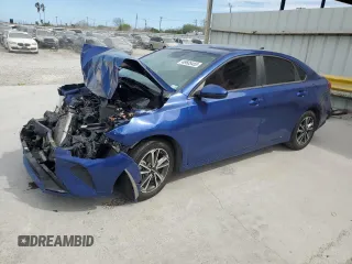 2024 Kia Forte LXS with VIN 3KPF24AD7RE731204, listed as a Copart auction lot 49505455 with 27,688 mi miles and Salvage Title. Bid and sale history available at carsss.com. Image 1.