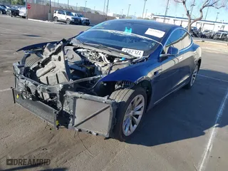 2017 Tesla Model S 60 with VIN 5YJSA1E12HF204700, listed as a IAAI auction lot 41539122 with NaN miles. Bid and sale history available at carsss.com. Image 19.