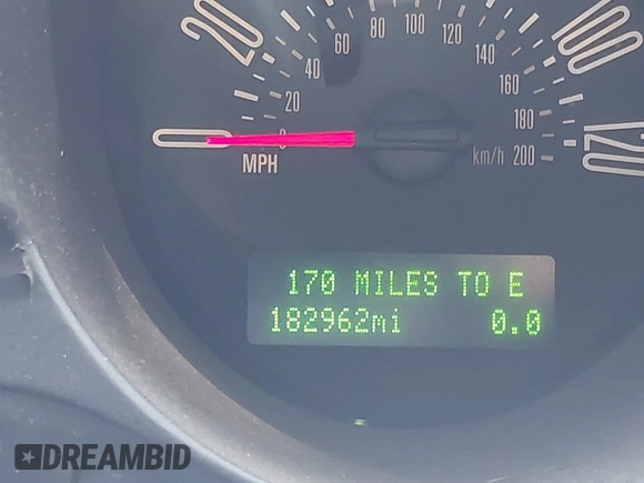 2007 Ford Mustang Deluxe with VIN 1ZVFT80N675254270, listed as a IAAI auction lot 42142385 with 182,962 mi miles. Bid and sale history available at carsss.com. Image 7.