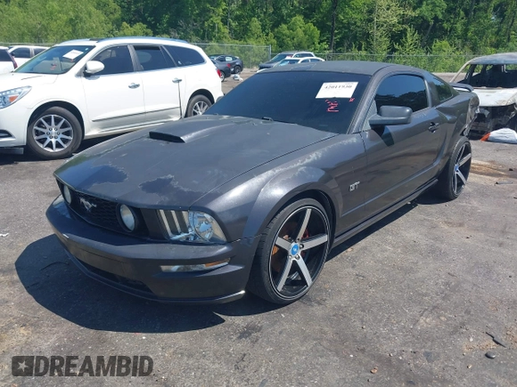 2007 Ford Mustang GT Deluxe with VIN 1ZVFT82H575237242, listed as a IAAI auction lot 42011930 with 223,858 mi miles. Bid and sale history available at carsss.com. Image 20.