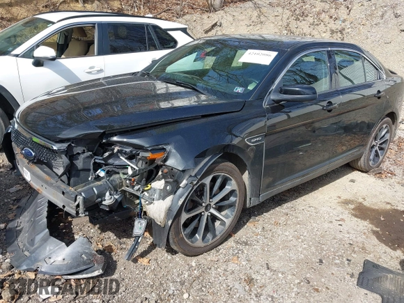 2014 Ford Taurus SHO with VIN 1FAHP2KT8EG131067, listed as a IAAI auction lot 42102086 with 107,822 mi miles. Bid and sale history available at carsss.com. Image 17.