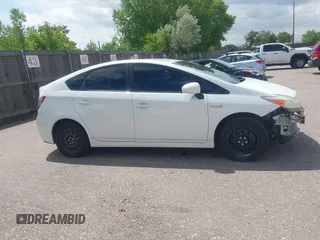 2013 Toyota Prius One z VIN JTDKN3DU0D5613429, wystawiony jako IAAI lot #42360759 z przebiegiem 254 105 mil mil oraz . Historia ofert i sprzedaży dostępna na DreamBid. Obrazek 14.