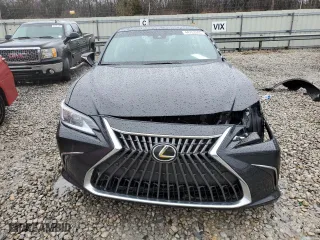 2022 Lexus ES with VIN 58ADZ1B13NU137151, listed as a Copart auction lot 44753345 with 5,034 mi miles and Salvage Title. Bid and sale history available at carsss.com. Image 5.