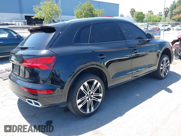 2018 Audi SQ5 Premium Plus z VIN WA1A4AFY0J2062719, wystawiony jako IAAI lot #42200681 z przebiegiem 65 320 mil mil oraz . Historia ofert i sprzedaży dostępna na DreamBid. Obrazek 4.