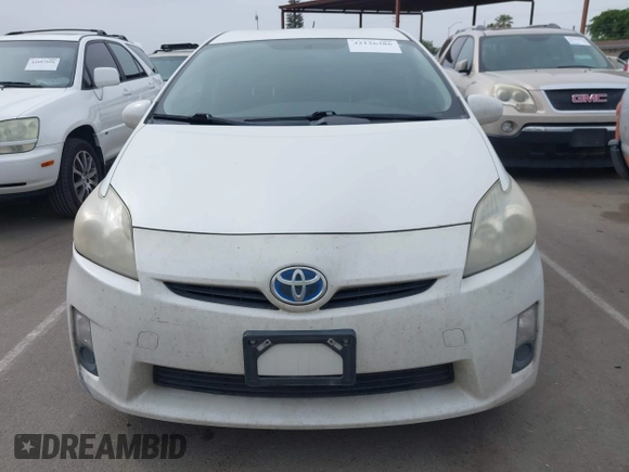 2011 Toyota Prius I with VIN JTDKN3DU3B0311577, listed as a IAAI auction lot 42126386 with 165,567 mi miles. Bid and sale history available at carsss.com. Image 12.