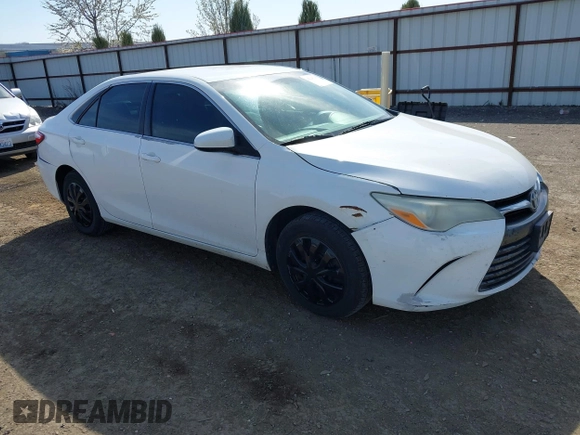 2015 Toyota Camry XLE with VIN 4T4BF1FK8FR482144, listed as a IAAI auction lot 42041282 with 191,272 mi miles and . Bid and sale history available at DreamBid. Image 1.