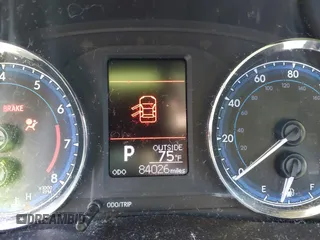 2018 Toyota Corolla L с VIN 5YFBURHE6JP804554, выставлен на аукционе IAAI как лот 42296484 с пробегом 84 026 миль миль и . История ставок и продаж доступна на DreamBid. Изображение 7.