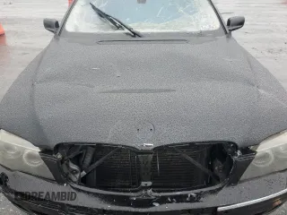 2006 BMW 7 Series 750Li z VIN WBAHN83516DT59723, wystawiony jako Copart lot #61220845 z przebiegiem Nie podano mil oraz Szkoda całkowita • Salvage title. Historia ofert i sprzedaży dostępna na DreamBid. Obrazek 11.