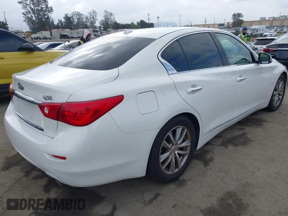 2014 Infiniti Q50 Premium z VIN JN1BV7APXEM670656, wystawiony jako IAAI lot #42085636 z przebiegiem 88 147 mil mil oraz . Historia ofert i sprzedaży dostępna na DreamBid. Obrazek 4.