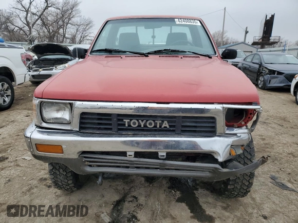 1991 Toyota Pickup DX z VIN JT4RN01P0M7042332, wystawiony jako Copart lot #42408835 z przebiegiem 211 481 mil mil oraz Szkoda całkowita • Salvage title. Historia ofert i sprzedaży dostępna na DreamBid. Obrazek 5.