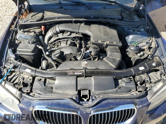 2011 BMW 3 Series 335i xDrive with VIN WBAKF9C52BE619754, listed as a Copart auction lot 43854085 with 162,681 mi miles and Salvage Title. Bid and sale history available at carsss.com. Image 11.