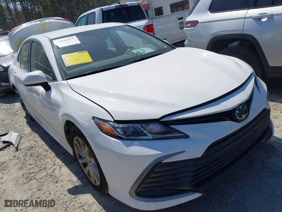 2024 Toyota Camry LE with VIN 4T1C11AK3RU199577, listed as a IAAI auction lot 41846931 with 49,000 mi miles. Bid and sale history available at carsss.com. Image 1.