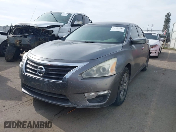 2015 Nissan Altima SV z VIN 1N4AL3AP7FC286578, wystawiony jako IAAI lot #41685407 z przebiegiem 218 606 mil mil oraz . Historia ofert i sprzedaży dostępna na DreamBid. Obrazek 2.