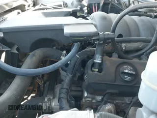 2016 Chevrolet Silverado 1500 LT z VIN 3GCUKREC3GG204087, wystawiony jako IAAI lot #43424929 z przebiegiem 147 608 mil mil oraz . Historia ofert i sprzedaży dostępna na DreamBid. Obrazek 21.