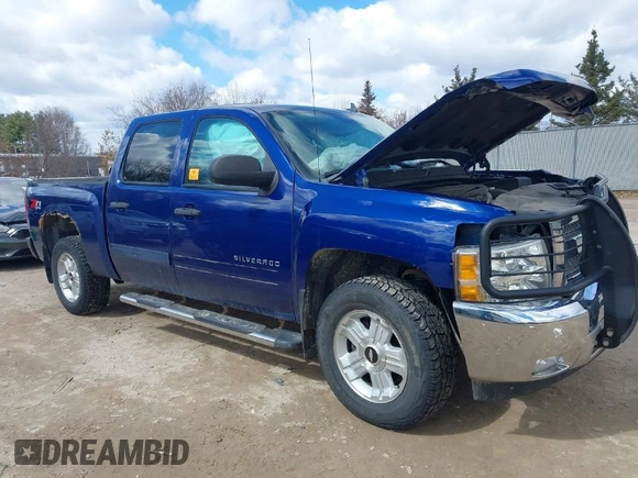 2013 Chevrolet Silverado 1500 LT with VIN 3GCPKSE75DG271955, listed as a IAAI auction lot 41865823 with 1 mi miles. Bid and sale history available at carsss.com. Image 1.