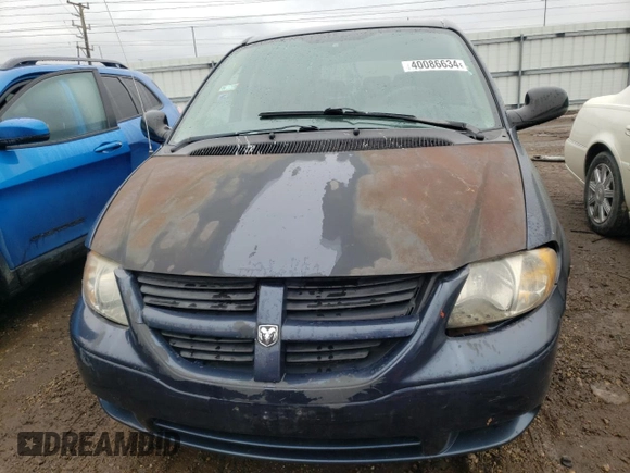 2007 Chrysler Town & Country SWB with VIN 1A4GJ45R27B203877, listed as a Copart auction lot 40086634 with 94,865 mi miles and Salvage Title. Bid and sale history available at carsss.com. Image 5.