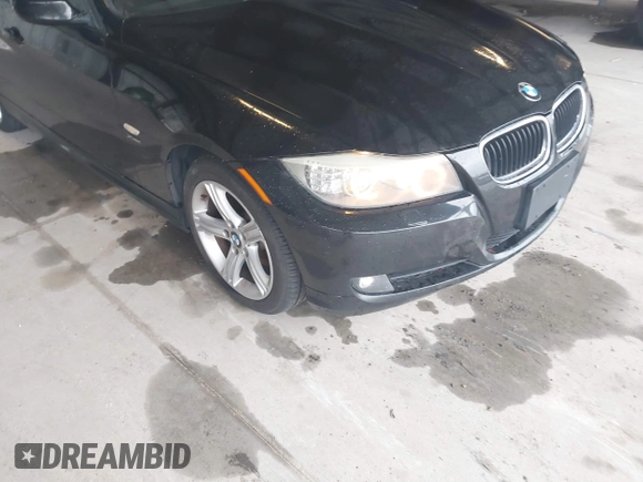 2011 BMW 3 Series 328i xDrive with VIN WBAPK5G58BNN79068, listed as a IAAI auction lot 41857928 with 172,155 mi miles and . Bid and sale history available at carsss.com. Image 6.