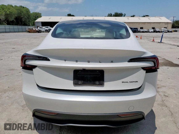 2025 Tesla Model 3 Long Range with VIN 5YJ3E1EB2SF882842, listed as a Copart auction lot 58424635 with 10,817 mi miles and Salvage title. Bid and sale history available at DreamBid. Image 6.
