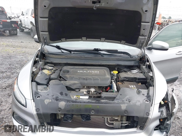 2018 Jeep Cherokee Latitude Plus with VIN 1C4PJLLB9JD590607, listed as a IAAI auction lot 42489554 with 168,116 mi miles and . Bid and sale history available at DreamBid. Image 10.