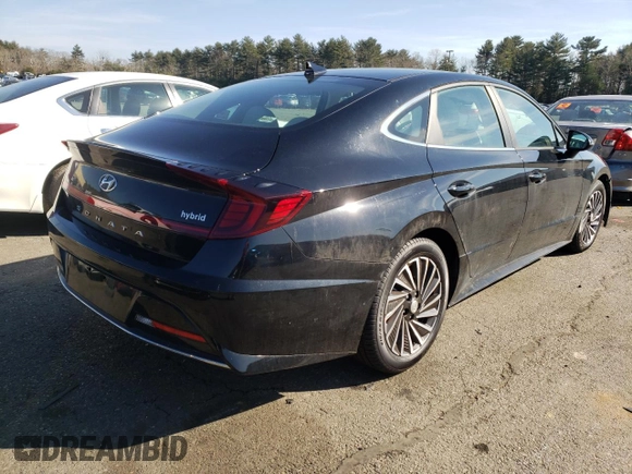 2021 Hyundai Sonata Hybrid SEL with VIN KMHL34JJ1MA034981, listed as a Copart auction lot 38107862 with 8,662 mi miles. Bid and sale history available at carsss.com. Image 4.