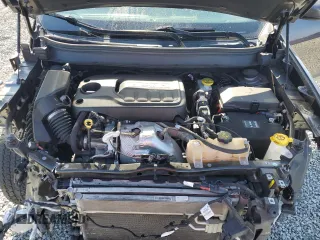 2019 Jeep Cherokee Trailhawk Elite z VIN 1C4PJMBN0KD427007, wystawiony jako Copart lot #57429735 z przebiegiem 54 070 mil mil oraz Szkoda całkowita • Salvage title. Historia ofert i sprzedaży dostępna na DreamBid. Obrazek 12.
