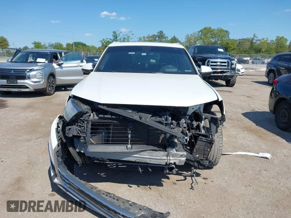 2017 Audi Q7 Prestige with VIN WA1VABF72HD017612, listed as a IAAI auction lot 41899537 with 123,702 mi miles and . Bid and sale history available at DreamBid. Image 12.