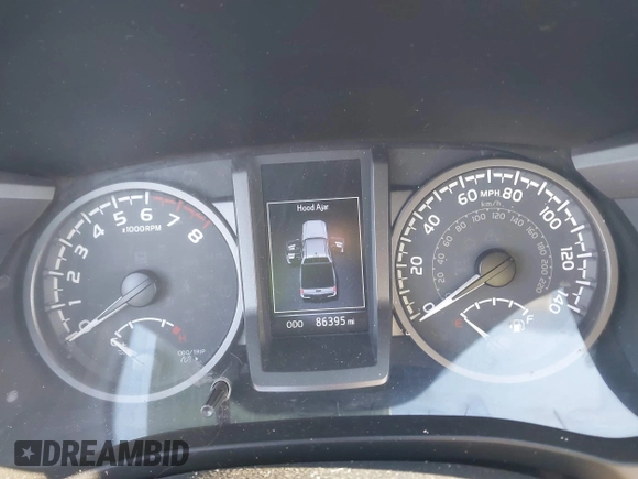 2017 Toyota Tacoma SR5 z VIN 3TMCZ5AN9HM061737, wystawiony jako IAAI lot #41959420 z przebiegiem 86 395 mil mil oraz . Historia ofert i sprzedaży dostępna na DreamBid. Obrazek 7.