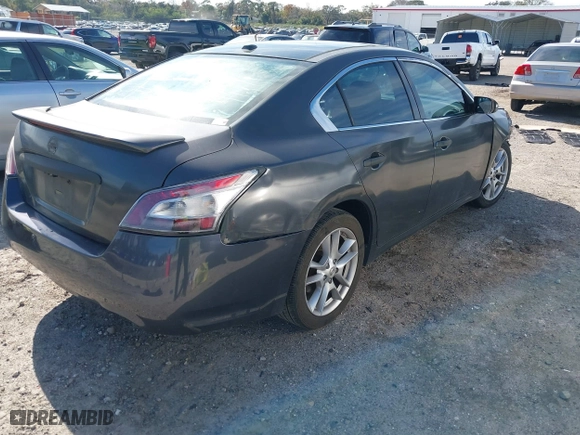 2009 Nissan Maxima 3.5 S with VIN 1N4AA51E29C808229, listed as a IAAI auction lot 41222092 with 150,622 mi miles. Bid and sale history available at carsss.com. Image 4.