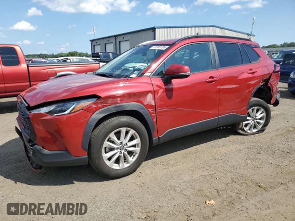 2022 Toyota Corolla Cross LE z VIN 7MUCAABG6NV007698, wystawiony jako Copart lot #61803785 z przebiegiem 31 309 mil mil oraz Szkoda całkowita • Salvage title. Historia ofert i sprzedaży dostępna na DreamBid. Obrazek 1.