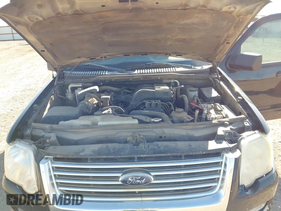 2008 Ford Explorer XLT with VIN 1FMEU73E78UA04363, listed as a IAAI auction lot 40872823 with 184,063 mi miles and . Bid and sale history available at DreamBid. Image 10.