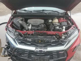 2019 Chevrolet Blazer RS z VIN 3GNKBERS9KS570361, wystawiony jako Copart lot #55112515 z przebiegiem 85 822 mil mil oraz Szkoda całkowita • Salvage title. Historia ofert i sprzedaży dostępna na DreamBid. Obrazek 12.