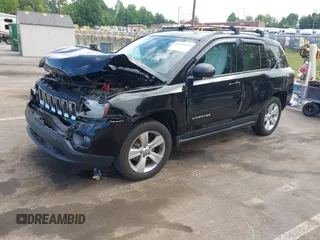 2016 Jeep Compass Sport z VIN 1C4NJCBA2GD715553, wystawiony jako IAAI lot #42205109 z przebiegiem 121 353 mil mil oraz . Historia ofert i sprzedaży dostępna na DreamBid. Obrazek 2.