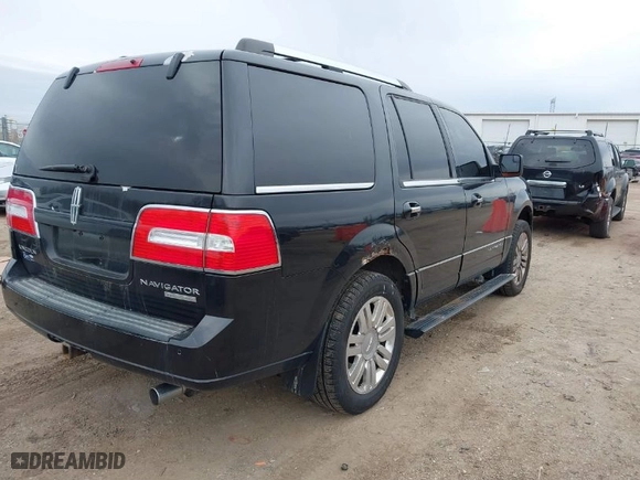 2012 Lincoln Navigator with VIN 5LMJJ2J50CEL05439, listed as a IAAI auction lot 41516644 with 173,183 mi miles. Bid and sale history available at carsss.com. Image 4.