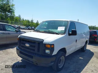 2014 Ford Econoline Cargo Commercial z VIN 1FTNE1EW2EDA43975, wystawiony jako IAAI lot #42416000 z przebiegiem 171 430 mil mil oraz . Historia ofert i sprzedaży dostępna na DreamBid. Obrazek 17.