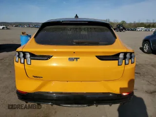 2021 Ford Mustang Mach-E GT z VIN 3FMTK4SX6MME02256, wystawiony jako Copart lot #54113365 z przebiegiem 6 194 mil mil oraz Szkoda całkowita • Salvage title. Historia ofert i sprzedaży dostępna na DreamBid. Obrazek 6.